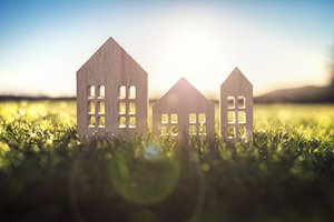 Roaring Regions – Top 10 Affordable Regional Areas 2022 cover