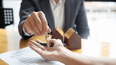 Signs That You’re Ready to Sell Your Property cover